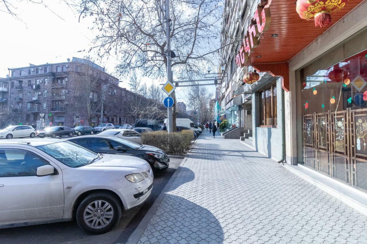 Stay Inn Apartments On 33 Sayat-Nova Avenue Jerevan Exteriér fotografie